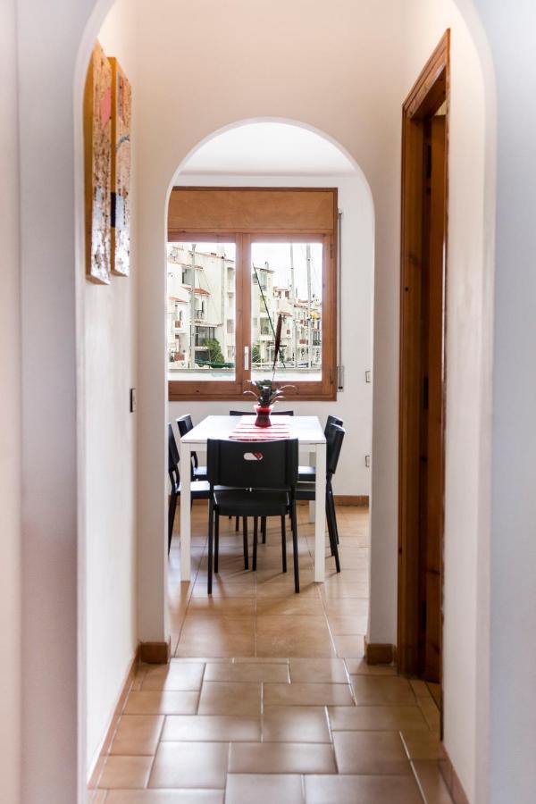 Edificio La Sardana Appartement Empuriabrava Buitenkant foto