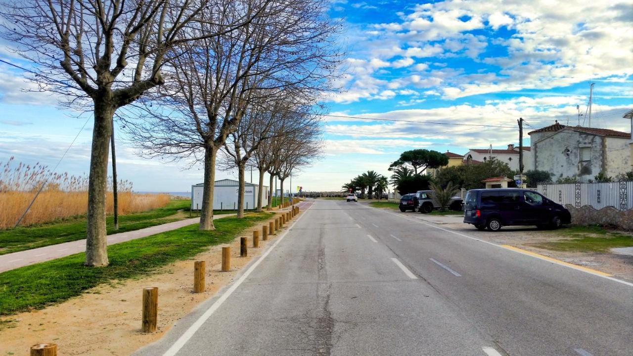 Edificio La Sardana Appartement Empuriabrava Buitenkant foto